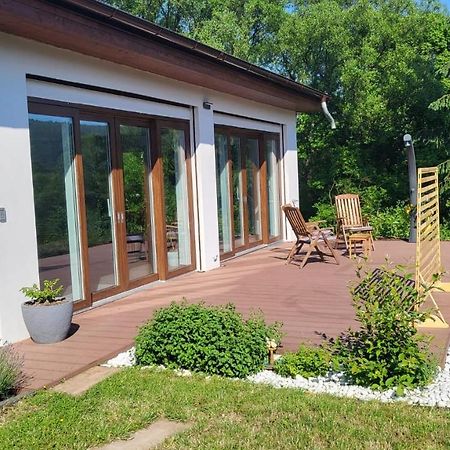 Apartman S Bazenem A Saunou Kadaň Exteriör bild